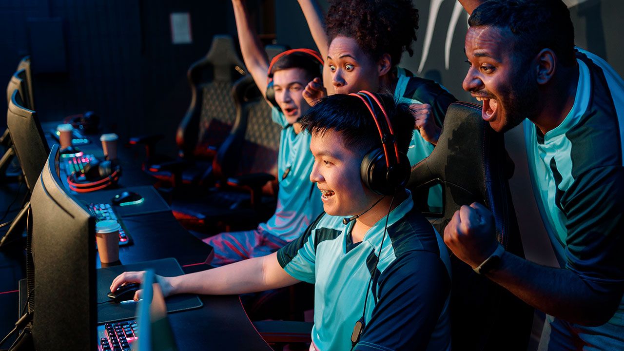 gaming players online